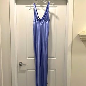 Nordstrom Lingerie 100% silk nightgown in a shimmery periwinkle blue. Like new.